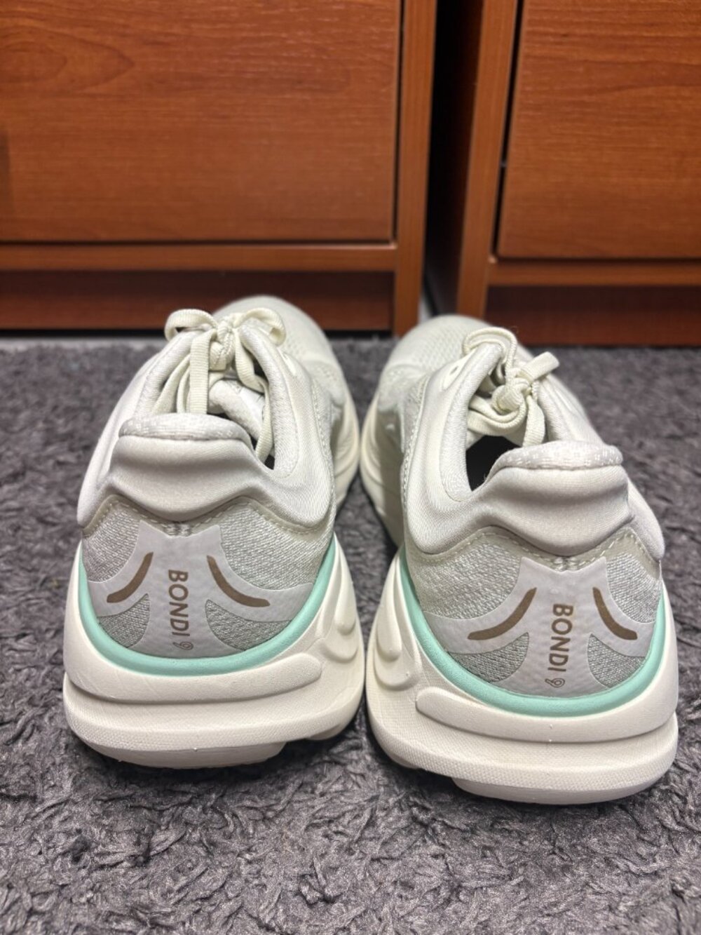 Hoka One One Bondi 9 Women's 10D (WIDE) Truffle Salt Sea Glass 1162012-TLSL - Picture 3 of 7